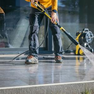 Anchorage Concrete Cleaning